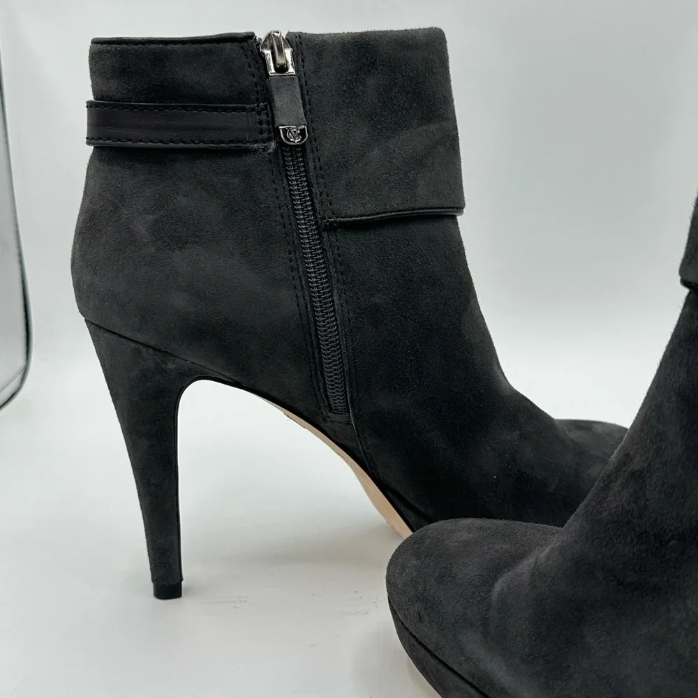 Booties - Picture 4 of 7